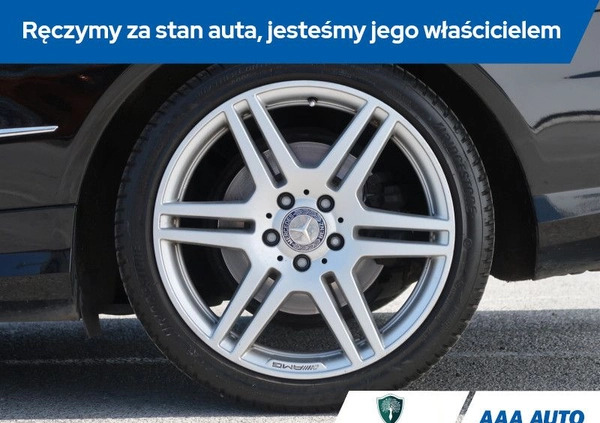 Mercedes-Benz Klasa E cena 53000 przebieg: 229903, rok produkcji 2011 z Poddębice małe 379